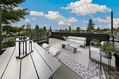9813 Linden Avenue N, Seattle, WA 98103 - Photo 2