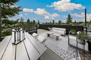 9813 Linden Ave N, Seattle, WA 98103 - Photo 2