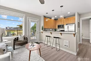 655 Crockett St, Seattle, WA 98109 - Photo 14