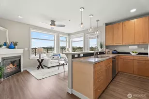 655 Crockett St, Seattle, WA 98109 - Photo 8