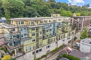 655 Crockett St, Seattle, WA 98109 - Photo 30
