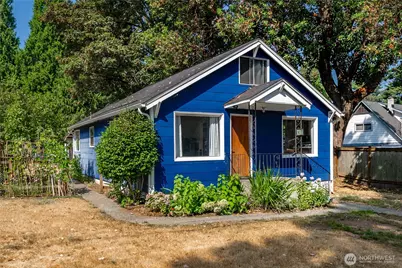 10251 3rd Avenue SW, Seattle, WA 98146 - Photo 2