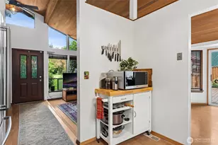 8201 179th Ave E, Bonney Lake, WA 98391 - Photo 14
