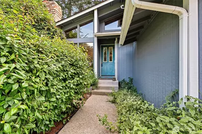 8201 179th Avenue E, Bonney Lake, WA 98391 - Photo 2