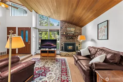 8201 179th Avenue E, Bonney Lake, WA 98391 - Photo 8