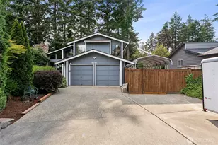 8201 179th Ave E, Bonney Lake, WA 98391 - Photo 1