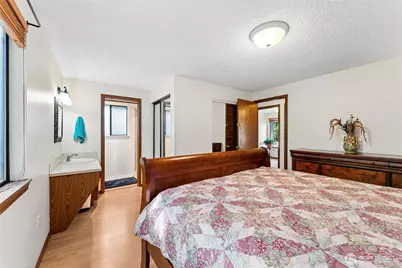 8201 179th Avenue E, Bonney Lake, WA 98391 - Photo 16