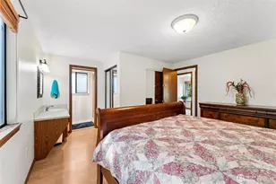 8201 179th Ave E, Bonney Lake, WA 98391 - Photo 16