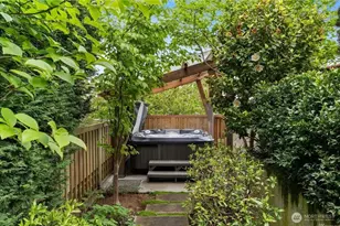 7044 50th Ave NE, Seattle, WA 98115 - Photo 36