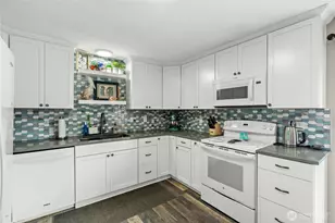 241 S Razor Clam Dr SW, Ocean Shores, WA 98569 - Photo 10