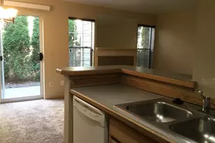 9825 18th Ave W, Everett, WA 98204 - Photo 6