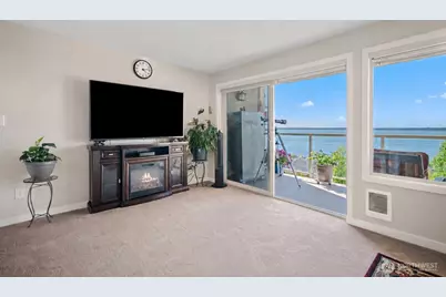 415 N State Street #303, Bellingham, WA 98225 - Photo 18