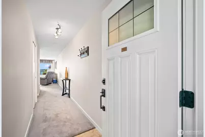 415 N State Street #303, Bellingham, WA 98225 - Photo 8