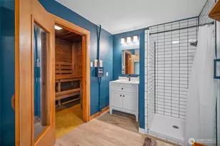 415 N State St, Bellingham, WA 98225 - Photo 26