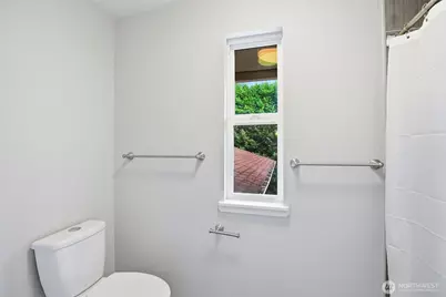 6983 Sunset Avenue NE, Bremerton, WA 98311 - Photo 22