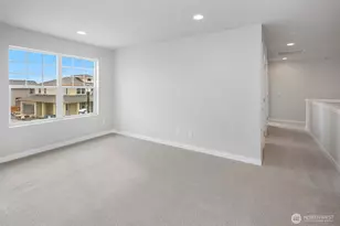 592 SW 97th St, Seattle, WA 98106 - Photo 18