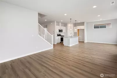 592 SW 97th Street #2, Seattle, WA 98106 - Photo 10