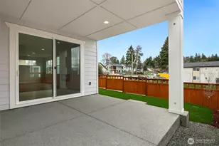 592 SW 97th St, Seattle, WA 98106 - Photo 36