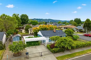 803 Bonney Ave, Sumner, WA 98390 - Photo 2