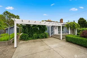 803 Bonney Ave, Sumner, WA 98390 - Photo 16