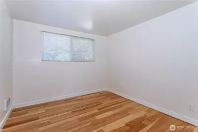 3905 NE 6th Street, Renton, WA 98056 - Photo 18