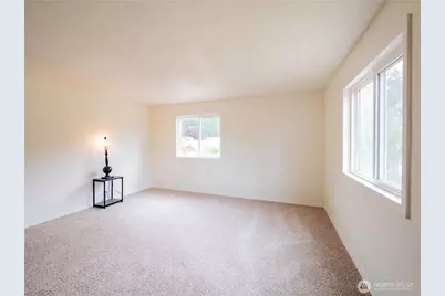 8903 336th Street S, Roy, WA 98580 - Photo 12