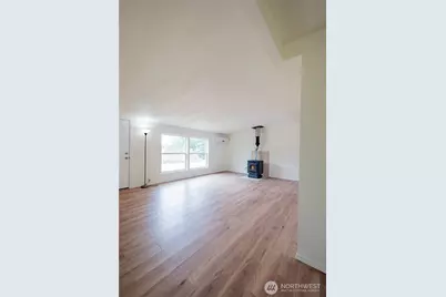 8903 336th Street S, Roy, WA 98580 - Photo 6