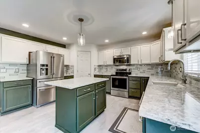 1523 151st Street SW, Lynnwood, WA 98087 - Photo 6