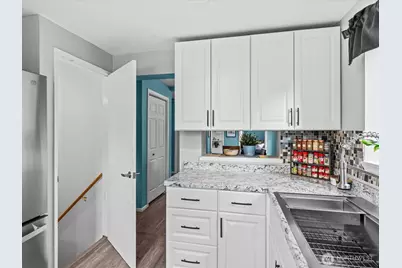 1715 26th Avenue S, Seattle, WA 98144 - Photo 26