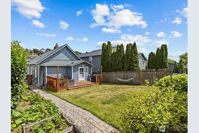 1715 26th Avenue S, Seattle, WA 98144 - Photo 2