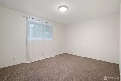 9125 Central Valley Road NE, Bremerton, WA 98311 - Photo 18