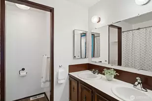 9125 Central Valley Rd NE, Bremerton, WA 98311 - Photo 26