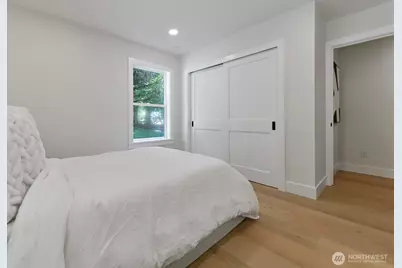 8529 29th Avenue NW, Seattle, WA 98117 - Photo 20