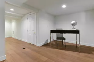8529 29th Ave NW, Seattle, WA 98117 - Photo 24