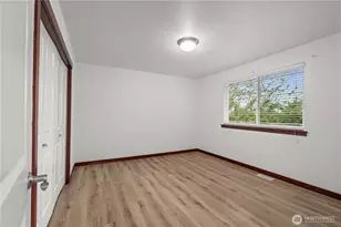 18410 42nd Ave SE, Bothell, WA 98012 - Photo 6