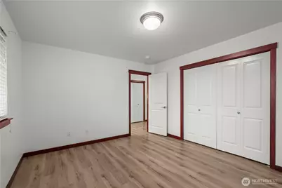 18410 42nd Avenue SE, Bothell, WA 98012 - Photo 18