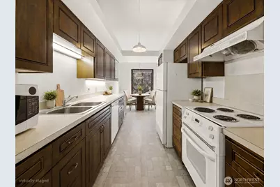 1624 NE 140th Street #M5, Seattle, WA 98125 - Photo 6