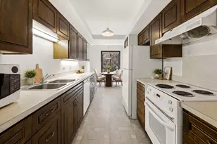 1624 NE 140th St, Seattle, WA 98125 - Photo 6