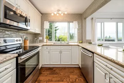 5018 28th Avenue S, Seattle, WA 98108 - Photo 8
