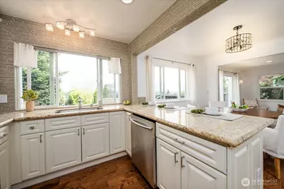5018 28th Avenue S, Seattle, WA 98108 - Photo 10