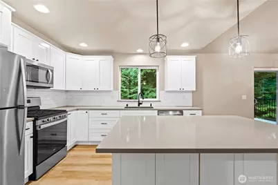 11 Tumbling Water Drive, Bellingham, WA 98229 - Photo 4