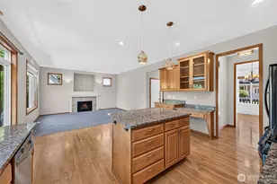 1604 Peach Park Ln, Puyallup, WA 98371 - Photo 12