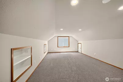 1604 Peach Park Lane, Puyallup, WA 98371 - Photo 28