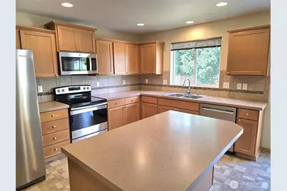15738 104th Avenue SE, Yelm, WA 98597 - Photo 4
