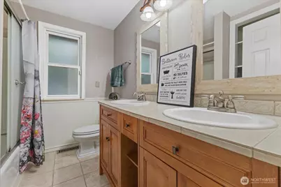 29832 Kent Black Diamond Road SE, Kent, WA 98042 - Photo 14