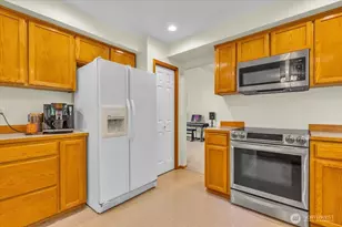 3124 201st St SE, Bothell, WA 98012 - Photo 8