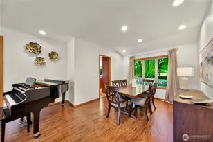 22209 NE 11th Pl, Sammamish, WA 98074 - Photo 10