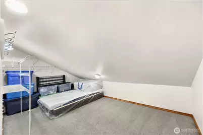 22209 NE 11th Place, Sammamish, WA 98074 - Photo 18