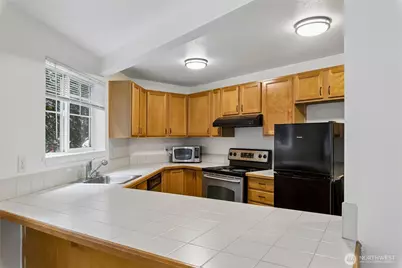 1156 N 198th Street #G103, Shoreline, WA 98133 - Photo 8