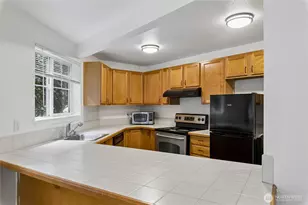 1156 N 198th St, Shoreline, WA 98133 - Photo 8